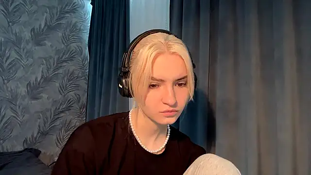 Cindi Jacobs online show from November 24, 2025, 2:39 pm