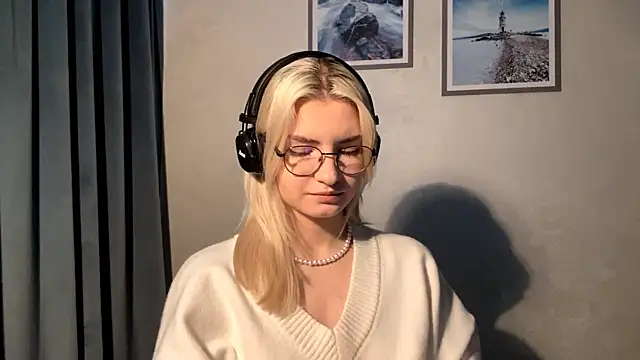 Cindi Jacobs online show from December 17, 2025, 4:34 pm