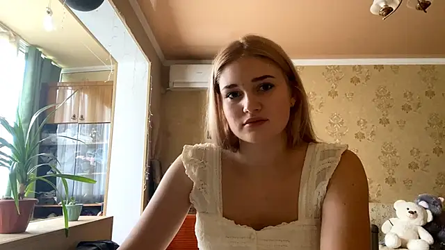 Snapshot of Malley_Saunds chatting on November 20, 2025, 7:09 am Malley Saunds online show from November 20, 2025, 7:09 am