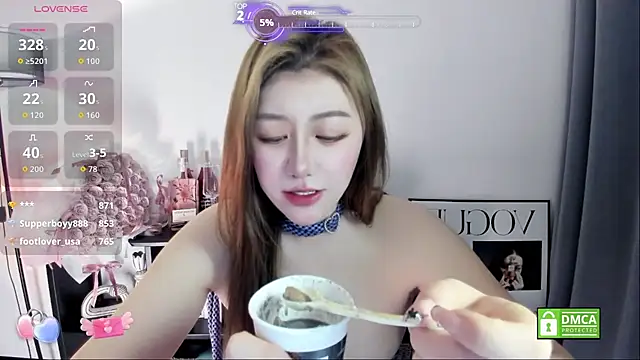 Cute Mango online show from April 23, 2026, 3:46 am