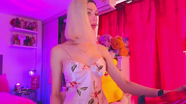 Snapshot of MadamBarbiee chatting on December 2, 2025, 6:09 pm MadamBarbiee online show from December 2, 2025, 6:09 pm