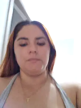 girl redhead bigtits online show from January 15, 2026, 8:34 pm