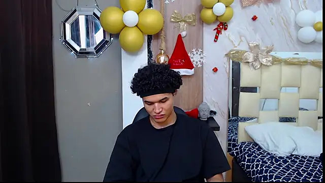 Snapshot of sweett_love_ chatting on November 20, 2025, 5:41 am sweett love online show from November 20, 2025, 5:41 am