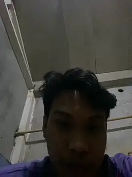 Snapshot of pirtell chatting on December 1, 2025, 3:57 pm pirtell online show from December 1, 2025, 3:57 pm