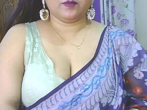 Snapshot of Natasha_pihu chatting on April 4, 2026, 12:45 pm Natasha pihu online show from April 4, 2026, 12:45 pm