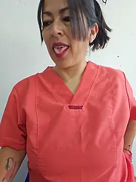 Snapshot of JustSamantha_ chatting on July 27, 2026, 2:02 pm JustSamantha online show from July 27, 2026, 2:02 pm