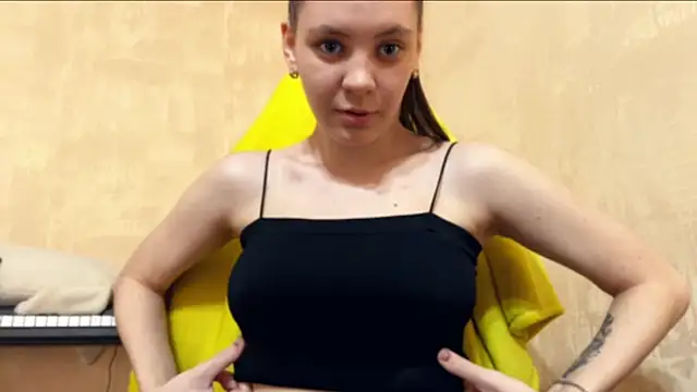 Snapshot of jenyhereforyou chatting on November 20, 2025, 9:10 am jenyhereforyou online show from November 20, 2025, 9:10 am