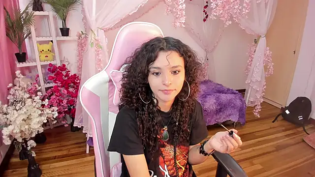 gummo  online show from December 18, 2025, 8:56 pm