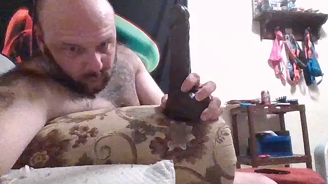 jbrown334 online show from December 2, 2025, 9:33 am