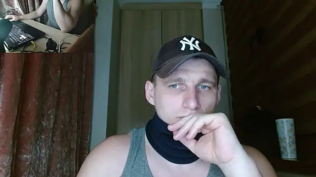 Poliglotjoe1 online show from March 22, 2026, 2:26 am