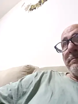 Yaesu622 online show from February 4, 2026, 5:52 pm