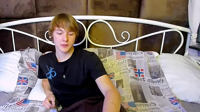 Snapshot of DonaldWoon chatting on November 21, 2025, 4:17 pm DonaldWoon online show from November 21, 2025, 4:17 pm