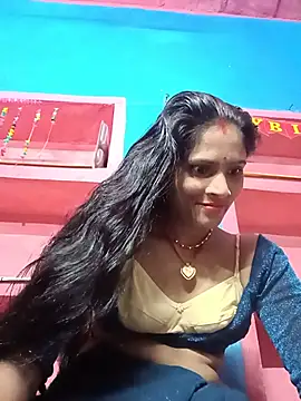 Snapshot of Rt_kinjal chatting on July 21, 2026, 7:31 am Rt kinjal online show from July 21, 2026, 7:31 am