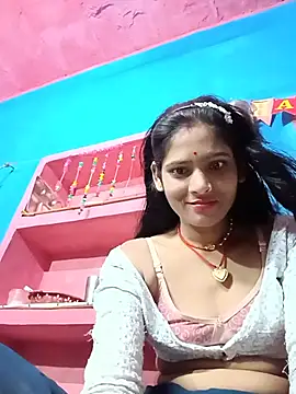 Snapshot of Rt_kinjal chatting on July 18, 2026, 10:07 pm Rt kinjal online show from July 18, 2026, 10:07 pm