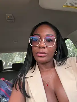 tashaaaaa2395 online show from November 20, 2025, 9:04 pm