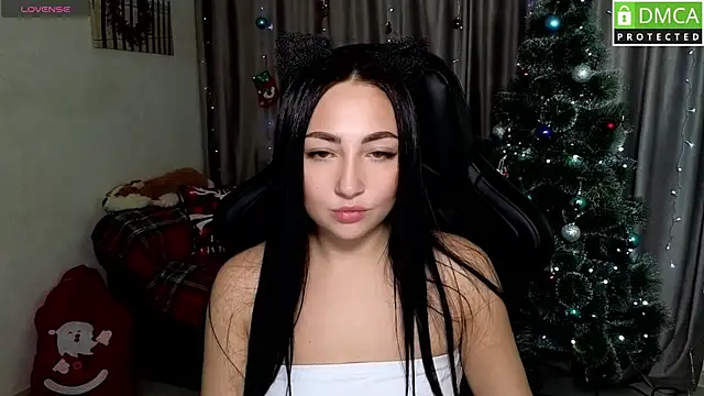 Snapshot of Anna873 chatting on December 15, 2025, 8:09 am Anna873 online show from December 15, 2025, 8:09 am