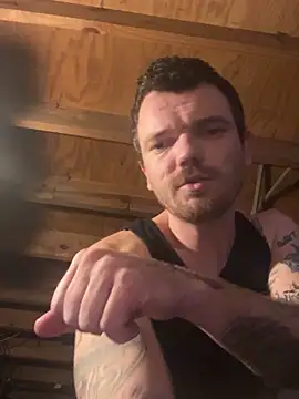 Snapshot of trife2xx chatting on December 21, 2025, 8:27 am trife2xx online show from December 21, 2025, 8:27 am