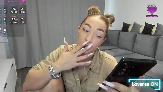 Snapshot of rossana_doll chatting on February 28, 2026, 7:08 am rossana doll online show from February 28, 2026, 7:08 am