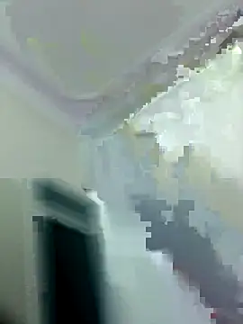 Snapshot of dovia-ba chatting on December 5, 2025, 12:54 am dovia-ba online show from December 5, 2025, 12:54 am