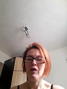 Snapshot of LanaOlbenst chatting on December 15, 2025, 10:54 am LanaOlbenst online show from December 15, 2025, 10:54 am