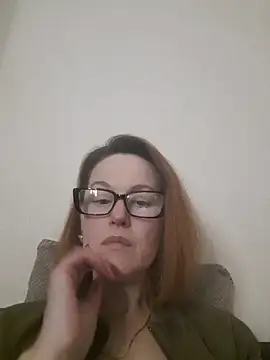 LanaOlbenst online show from April 20, 2026, 7:04 pm