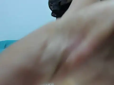 miabelmonte online show from February 17, 2026, 2:25 pm