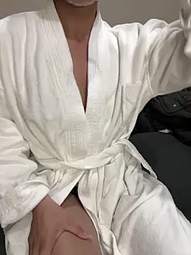 mitao xx online show from January 7, 2026, 4:23 pm