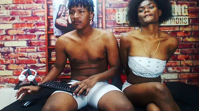 Snapshot of BlackAndAxel chatting on December 14, 2025, 10:15 pm BlackAndAxel online show from December 14, 2025, 10:15 pm