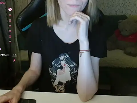 Snapshot of __Katherine___ chatting on November 22, 2025, 3:22 pm Katherine online show from November 22, 2025, 3:22 pm