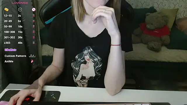 Snapshot of __Katherine___ chatting on December 3, 2025, 3:22 pm Katherine online show from December 3, 2025, 3:22 pm