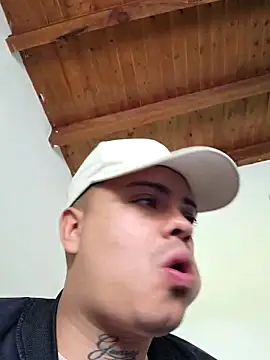 Teo Vanegass online show from November 20, 2025, 3:56 pm