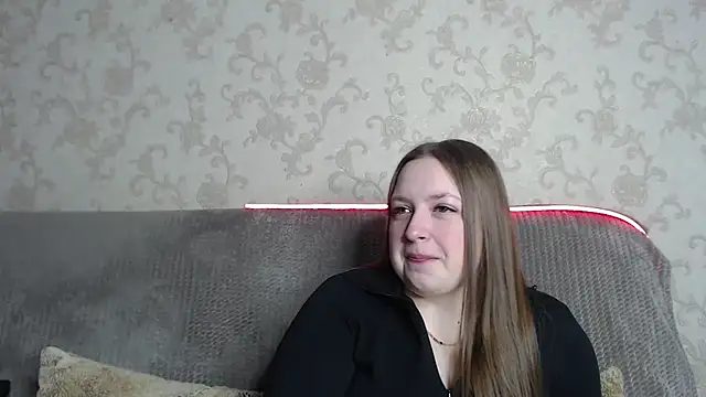 Snapshot of GirlPlayer chatting on February 28, 2026, 8:25 am GirlPlayer online show from February 28, 2026, 8:25 am