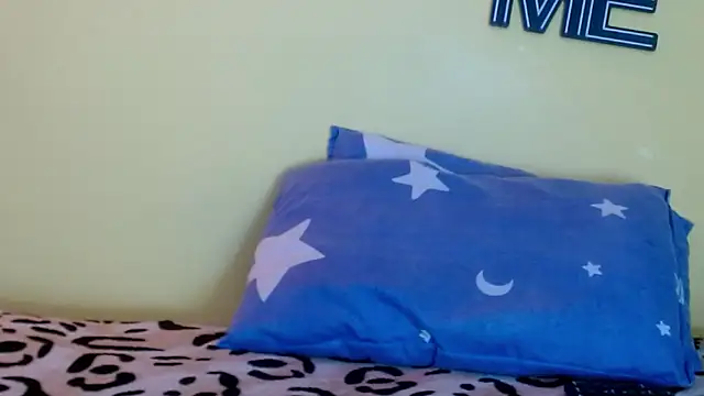 angel18evil online show from January 11, 2026, 1:01 am