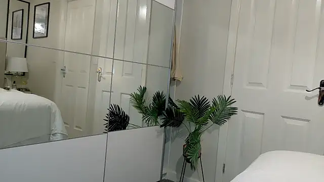 Snapshot of Ruby_brooksxo chatting on February 13, 2026, 10:32 pm Ruby brooksxo online show from February 13, 2026, 10:32 pm