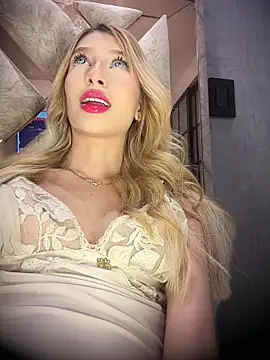 valeryfox   online show from June 12, 2026, 12:30 am