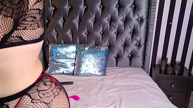 Snapshot of Saripaulin chatting on March 20, 2026, 10:33 pm Saripaulin online show from March 20, 2026, 10:33 pm