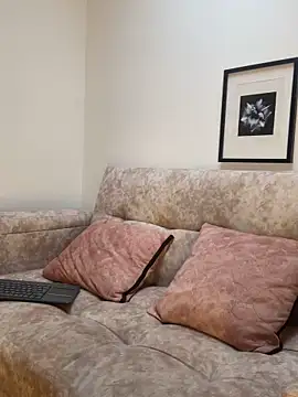 Snapshot of Madisonlaraa chatting on December 3, 2025, 7:13 pm Madisonlaraa online show from December 3, 2025, 7:13 pm