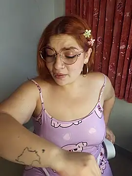 mila curvy online show from March 5, 2026, 7:16 am