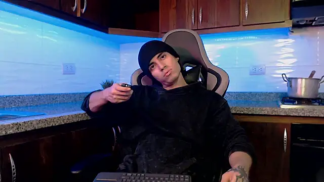 Snapshot of eren_jeager chatting on February 27, 2026, 1:06 am eren jeager online show from February 27, 2026, 1:06 am