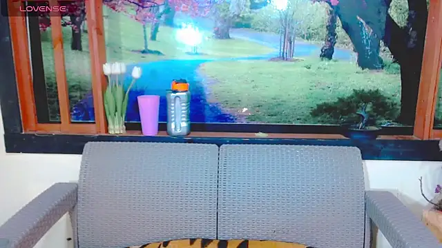 Snapshot of britanny_noroeste chatting on June 21, 2026, 12:44 pm britanny noroeste online show from June 21, 2026, 12:44 pm