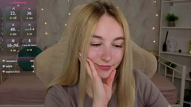 Shy Polly online show from July 23, 2026, 1:58 am