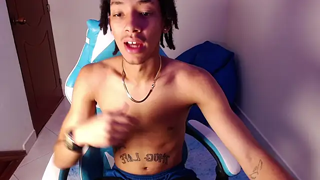 Snapshot of smith_66jr chatting on December 4, 2025, 6:18 pm smith 66jr online show from December 4, 2025, 6:18 pm