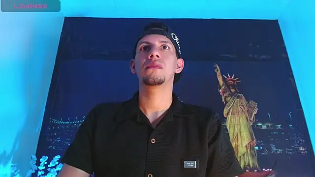 Sebastian Smith   online show from April 22, 2026, 7:09 pm