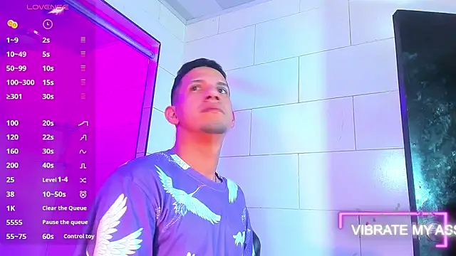 Snapshot of Sebastian_Smith__ chatting on February 11, 2026, 11:32 am Sebastian Smith online show from February 11, 2026, 11:32 am