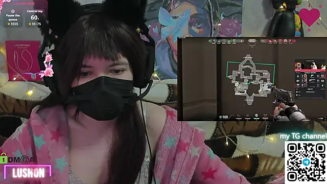 Snapshot of Ollie_Baird chatting on December 5, 2025, 5:06 am Ollie Baird online show from December 5, 2025, 5:06 am