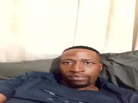 Snapshot of Grim_Wolfy chatting on December 15, 2025, 10:26 pm Grim Wolfy online show from December 15, 2025, 10:26 pm