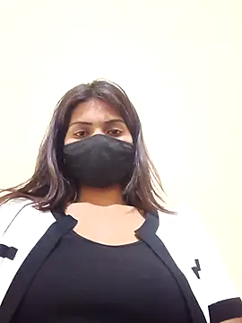 Snapshot of Lovely_girl- chatting on March 31, 2026, 5:20 am Lovely girl- online show from March 31, 2026, 5:20 am