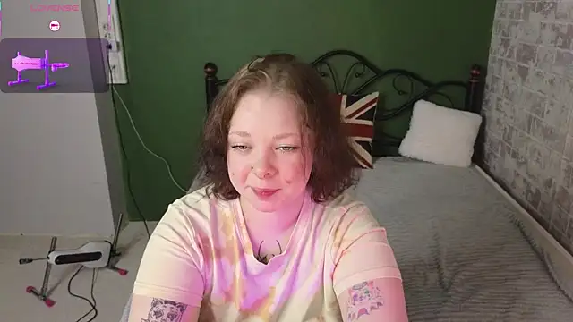 Snapshot of Vlada_vv chatting on July 14, 2026, 1:16 am Vlada vv online show from July 14, 2026, 1:16 am