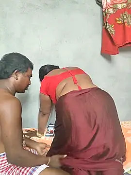 Desicouple1706 online show from April 5, 2026, 11:06 am