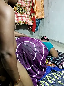 Desicouple1706 online show from March 12, 2026, 5:39 pm